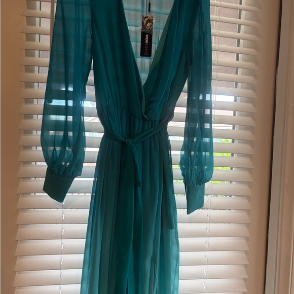 Elegant Teal Ombre Maxi Dress - Picture 14 of 16